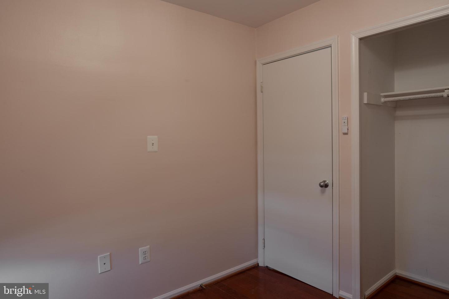 529 DAKOTA DR, HERNDON, Virginia 20170, 4 Bedrooms Bedrooms, ,3 BathroomsBathrooms,Residential,For sale,529 DAKOTA DR,VAFX2280138 MLS # VAFX2280138 529 DAKOTA DR, HERNDON, Virginia 20170, 4 Bedrooms Bedrooms, ,3 BathroomsBathrooms,Residential,For sale,529 DAKOTA DR,VAFX2280138 MLS # VAFX2280138