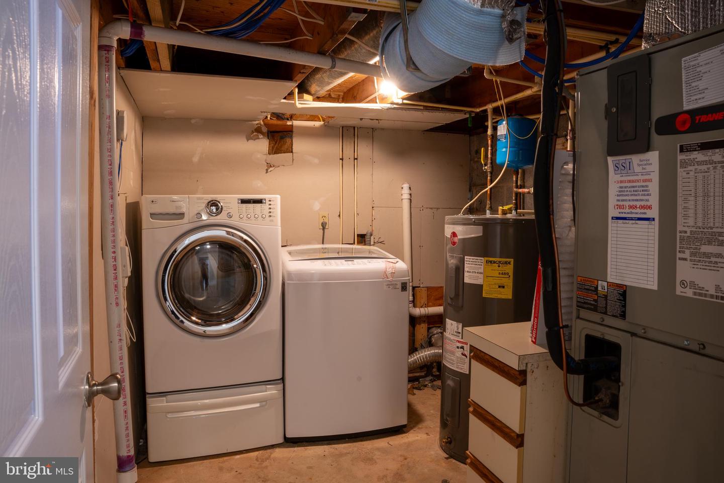 529 DAKOTA DR, HERNDON, Virginia 20170, 4 Bedrooms Bedrooms, ,3 BathroomsBathrooms,Residential,For sale,529 DAKOTA DR,VAFX2280138 MLS # VAFX2280138 529 DAKOTA DR, HERNDON, Virginia 20170, 4 Bedrooms Bedrooms, ,3 BathroomsBathrooms,Residential,For sale,529 DAKOTA DR,VAFX2280138 MLS # VAFX2280138