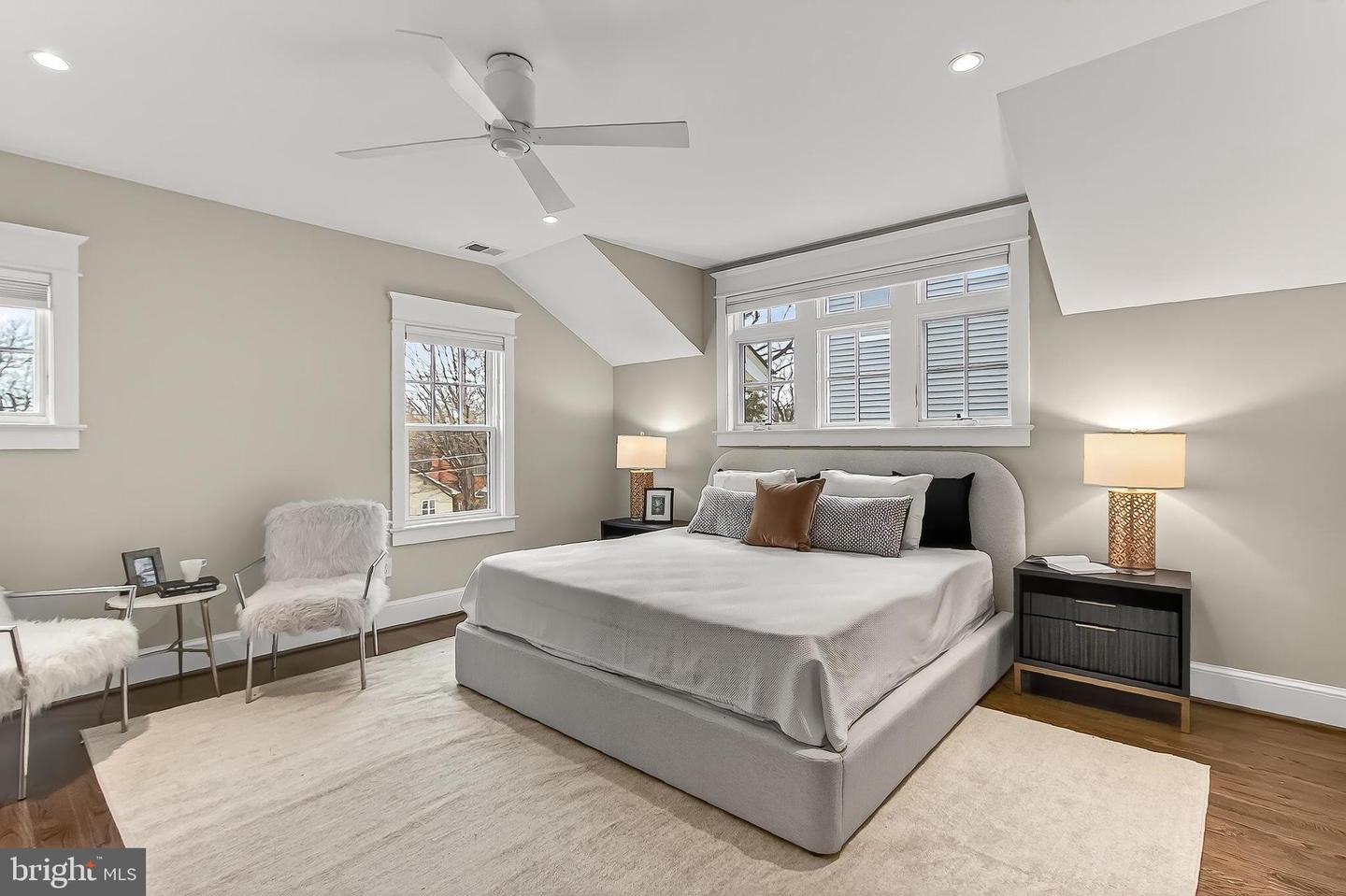 1007 N SYCAMORE ST, FALLS CHURCH, Virginia 22046, 5 Bedrooms Bedrooms, ,4 BathroomsBathrooms,Residential,For sale,1007 N SYCAMORE ST,VAFA2003464 MLS # VAFA2003464