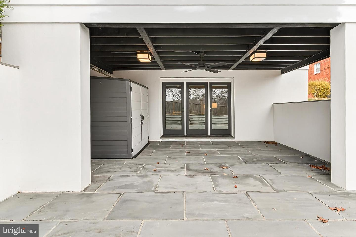 1007 N SYCAMORE ST, FALLS CHURCH, Virginia 22046, 5 Bedrooms Bedrooms, ,4 BathroomsBathrooms,Residential,For sale,1007 N SYCAMORE ST,VAFA2003464 MLS # VAFA2003464