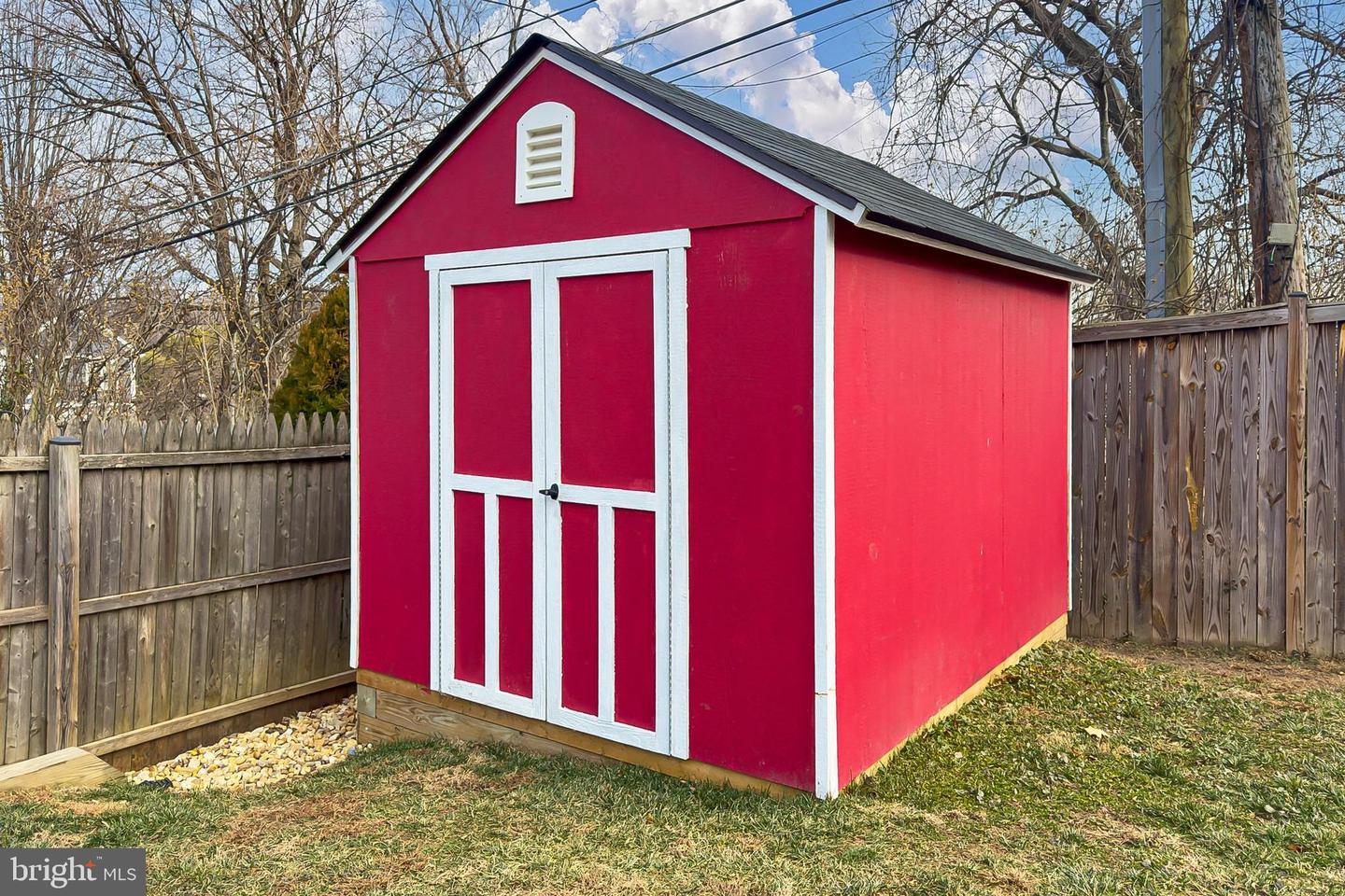 1007 N SYCAMORE ST, FALLS CHURCH, Virginia 22046, 5 Bedrooms Bedrooms, ,4 BathroomsBathrooms,Residential,For sale,1007 N SYCAMORE ST,VAFA2003464 MLS # VAFA2003464