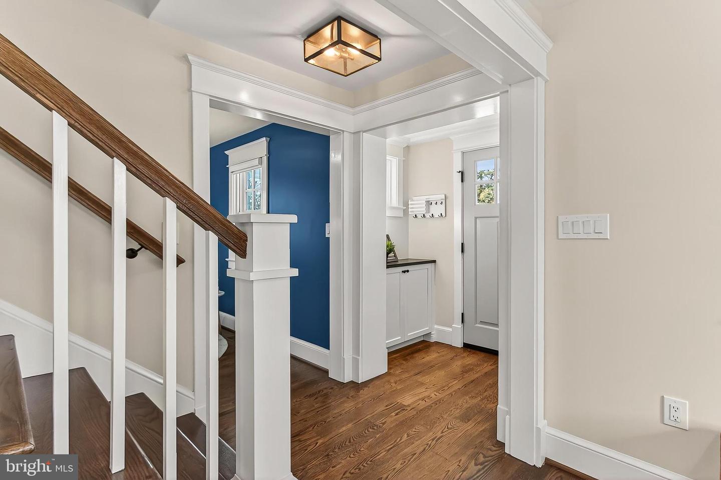 1007 N SYCAMORE ST, FALLS CHURCH, Virginia 22046, 5 Bedrooms Bedrooms, ,4 BathroomsBathrooms,Residential,For sale,1007 N SYCAMORE ST,VAFA2003464 MLS # VAFA2003464