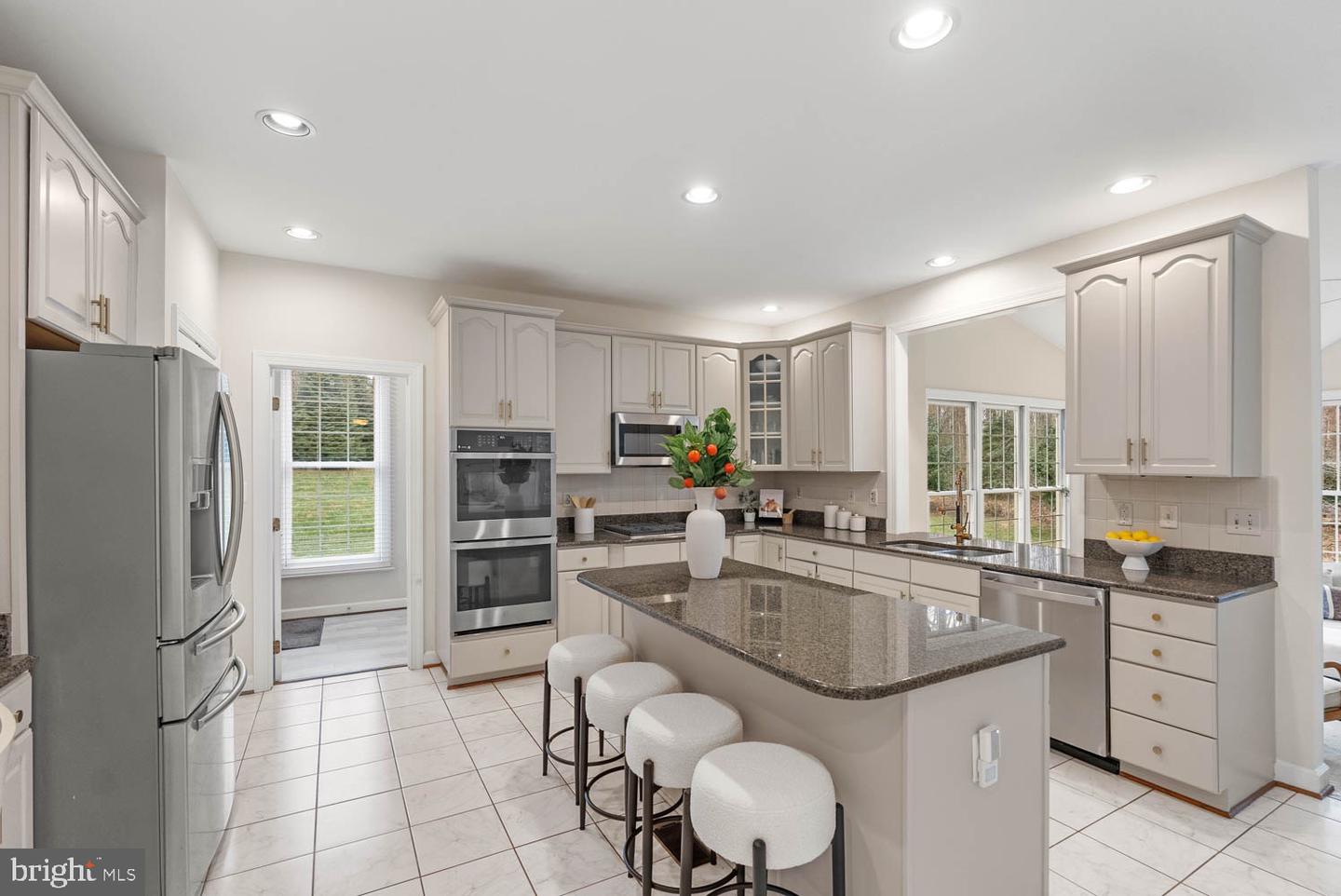 1050 NORTHFALLS CT, GREAT FALLS, Virginia 22066, 6 Bedrooms Bedrooms, ,4 BathroomsBathrooms,Residential,For sale,1050 NORTHFALLS CT,VAFX2280240 MLS # VAFX2280240