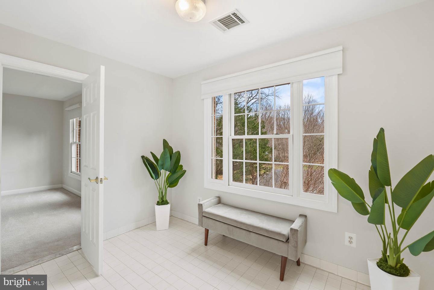 1050 NORTHFALLS CT, GREAT FALLS, Virginia 22066, 6 Bedrooms Bedrooms, ,4 BathroomsBathrooms,Residential,For sale,1050 NORTHFALLS CT,VAFX2280240 MLS # VAFX2280240