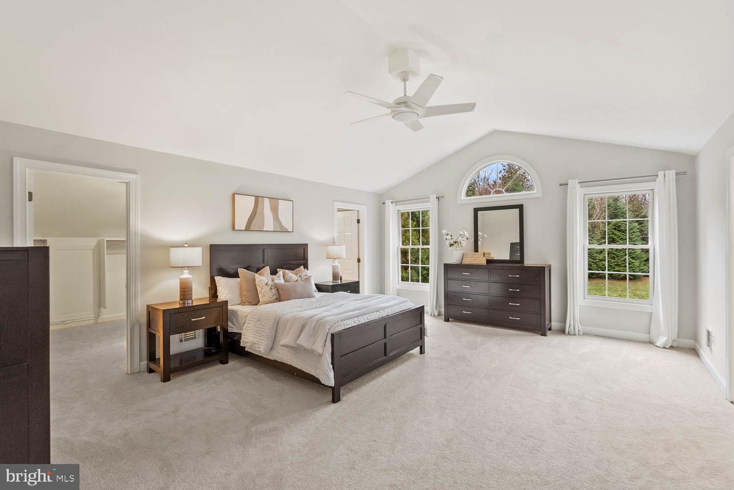 1050 NORTHFALLS CT, GREAT FALLS, Virginia 22066, 6 Bedrooms Bedrooms, ,4 BathroomsBathrooms,Residential,For sale,1050 NORTHFALLS CT,VAFX2280240 MLS # VAFX2280240