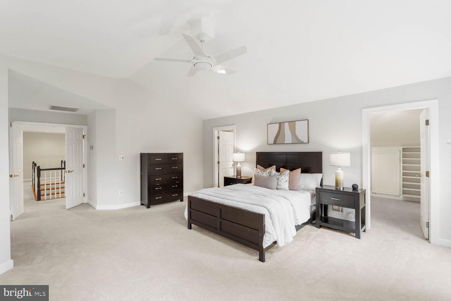 1050 NORTHFALLS CT, GREAT FALLS, Virginia 22066, 6 Bedrooms Bedrooms, ,4 BathroomsBathrooms,Residential,For sale,1050 NORTHFALLS CT,VAFX2280240 MLS # VAFX2280240