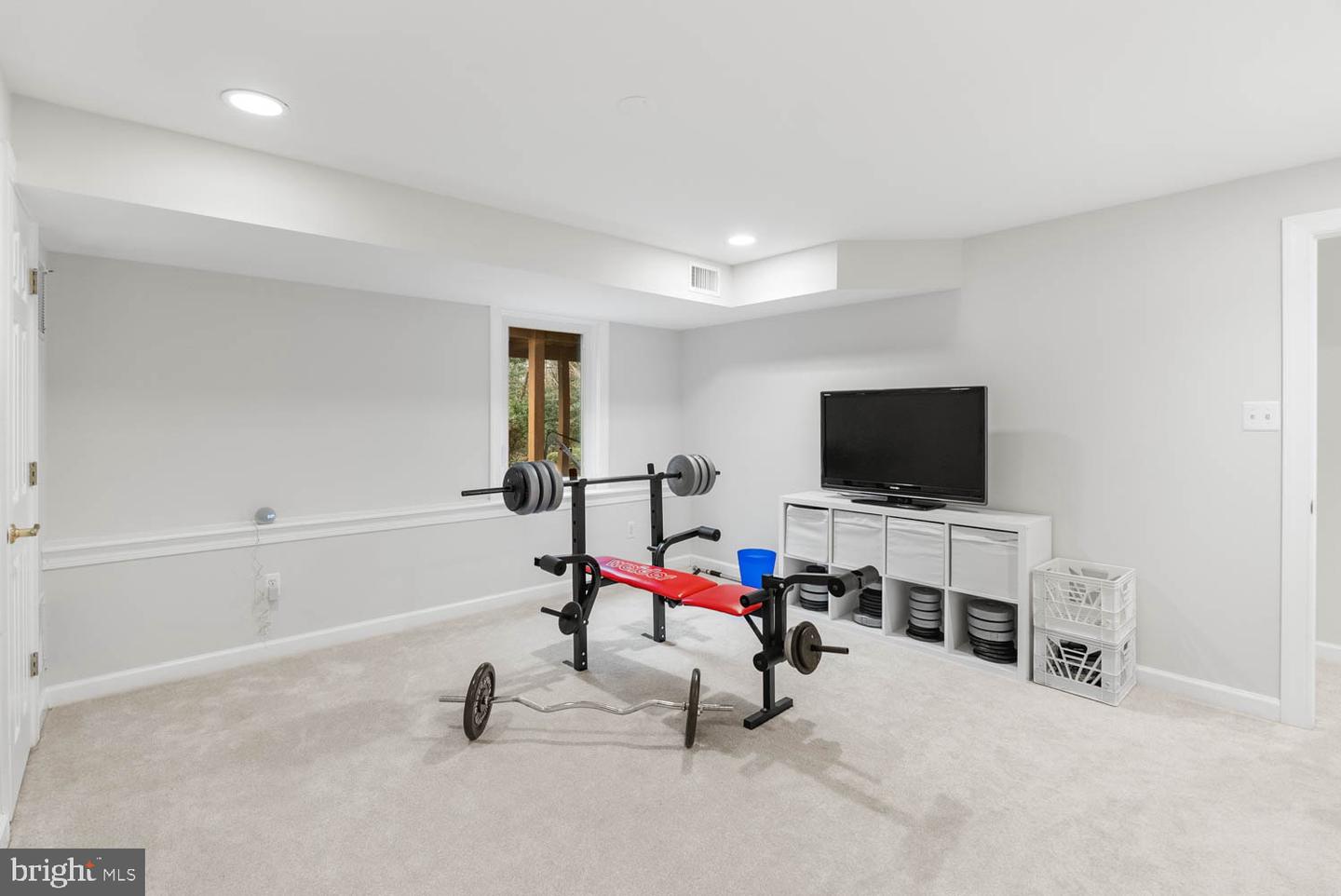 1050 NORTHFALLS CT, GREAT FALLS, Virginia 22066, 6 Bedrooms Bedrooms, ,4 BathroomsBathrooms,Residential,For sale,1050 NORTHFALLS CT,VAFX2280240 MLS # VAFX2280240