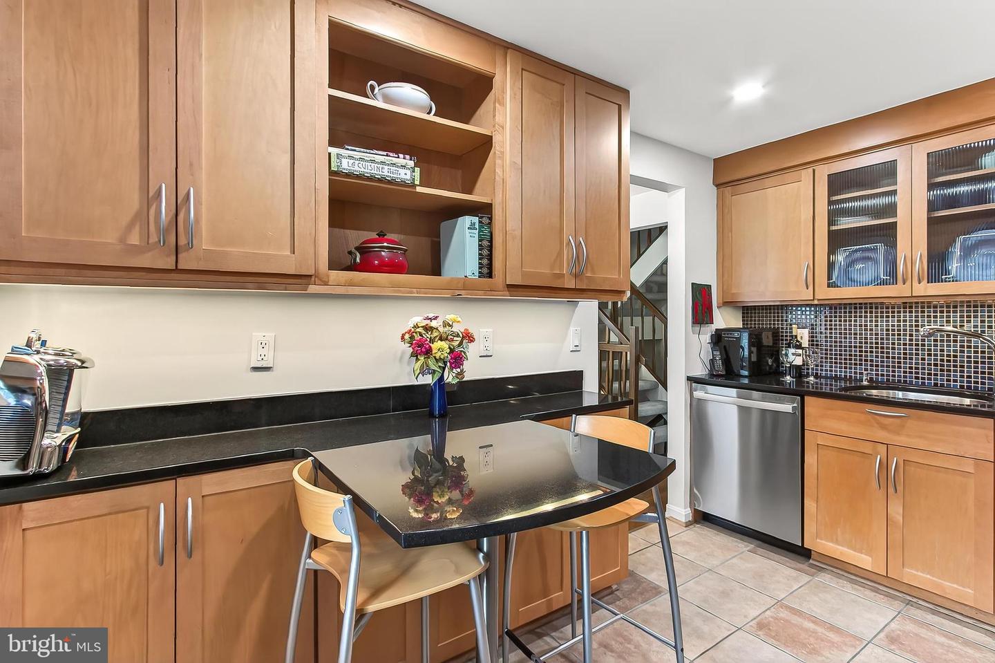 221 GUNDRY DR, FALLS CHURCH, Virginia 22046, 3 Bedrooms Bedrooms, ,3 BathroomsBathrooms,Residential,For sale,221 GUNDRY DR,VAFA2003476 MLS # VAFA2003476