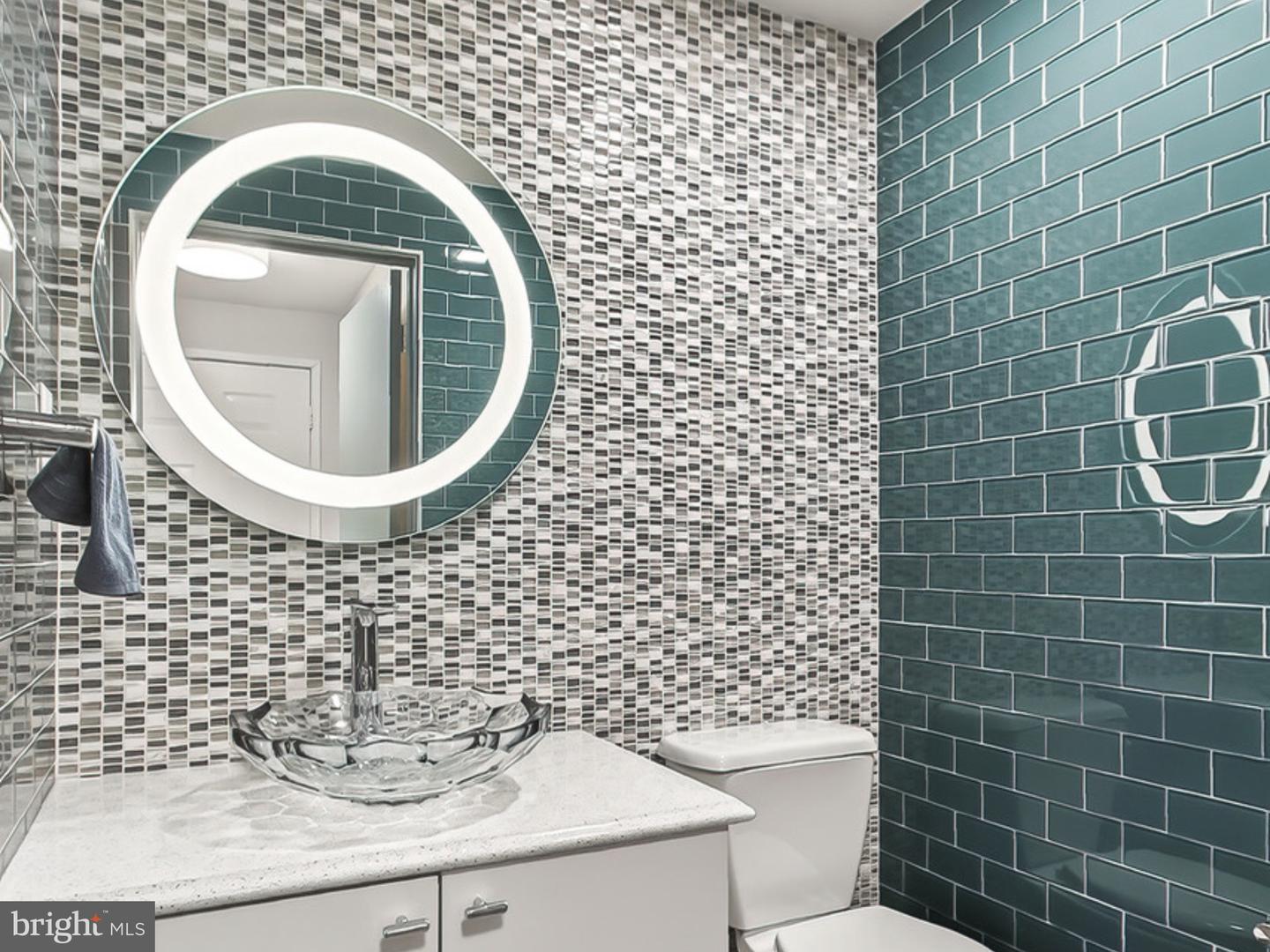 221 GUNDRY DR, FALLS CHURCH, Virginia 22046, 3 Bedrooms Bedrooms, ,3 BathroomsBathrooms,Residential,For sale,221 GUNDRY DR,VAFA2003476 MLS # VAFA2003476