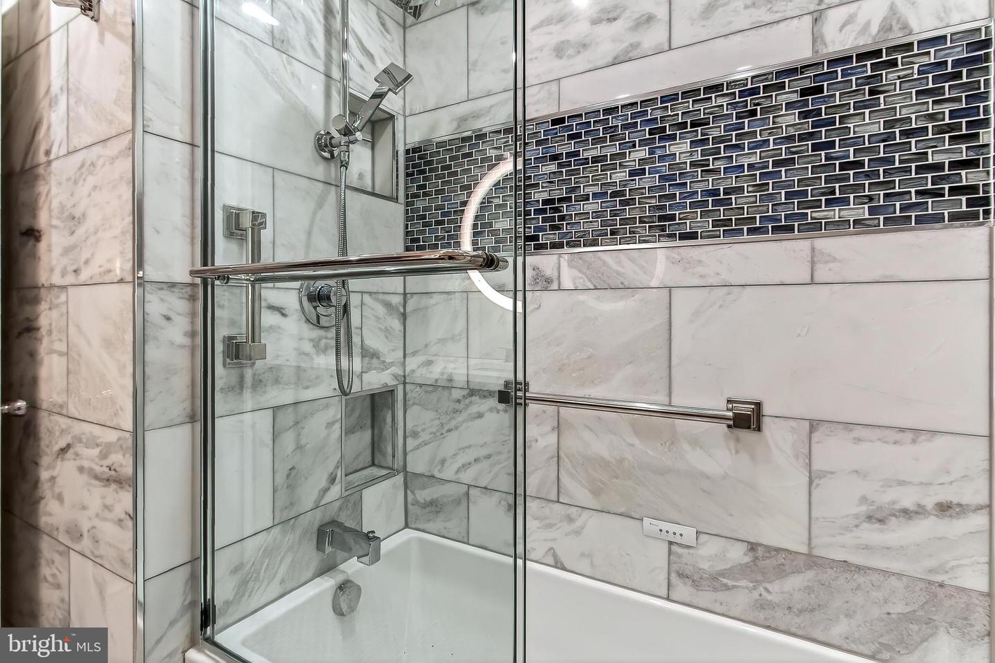 221 GUNDRY DR, FALLS CHURCH, Virginia 22046, 3 Bedrooms Bedrooms, ,3 BathroomsBathrooms,Residential,For sale,221 GUNDRY DR,VAFA2003476 MLS # VAFA2003476