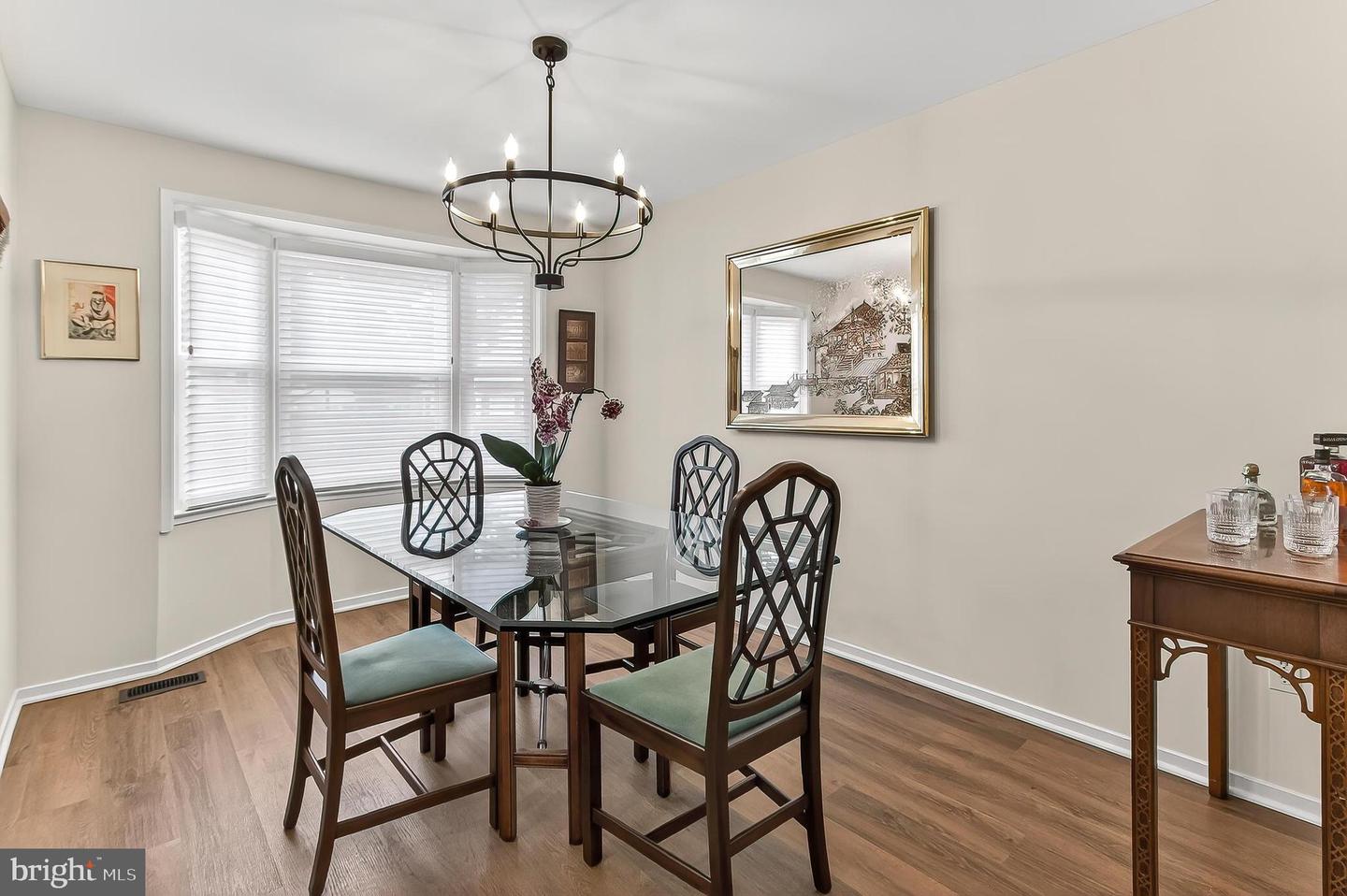 221 GUNDRY DR, FALLS CHURCH, Virginia 22046, 3 Bedrooms Bedrooms, ,3 BathroomsBathrooms,Residential,For sale,221 GUNDRY DR,VAFA2003476 MLS # VAFA2003476