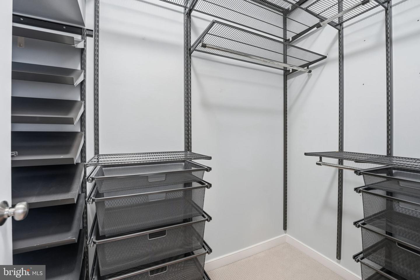 2993 ESKRIDGE RD, FAIRFAX, Virginia 22031, 4 Bedrooms Bedrooms, ,4 BathroomsBathrooms,Residential,For sale,2993 ESKRIDGE RD,VAFX2281564 MLS # VAFX2281564