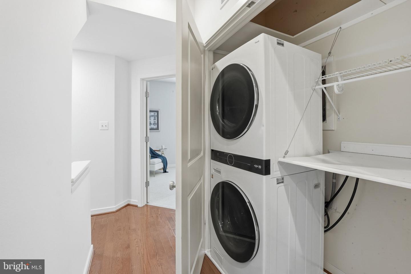 2993 ESKRIDGE RD, FAIRFAX, Virginia 22031, 4 Bedrooms Bedrooms, ,4 BathroomsBathrooms,Residential,For sale,2993 ESKRIDGE RD,VAFX2281564 MLS # VAFX2281564