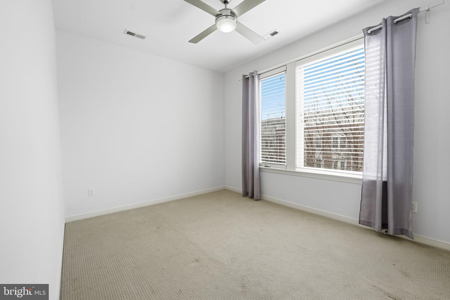 2993 ESKRIDGE RD, FAIRFAX, Virginia 22031, 4 Bedrooms Bedrooms, ,4 BathroomsBathrooms,Residential,For sale,2993 ESKRIDGE RD,VAFX2281564 MLS # VAFX2281564