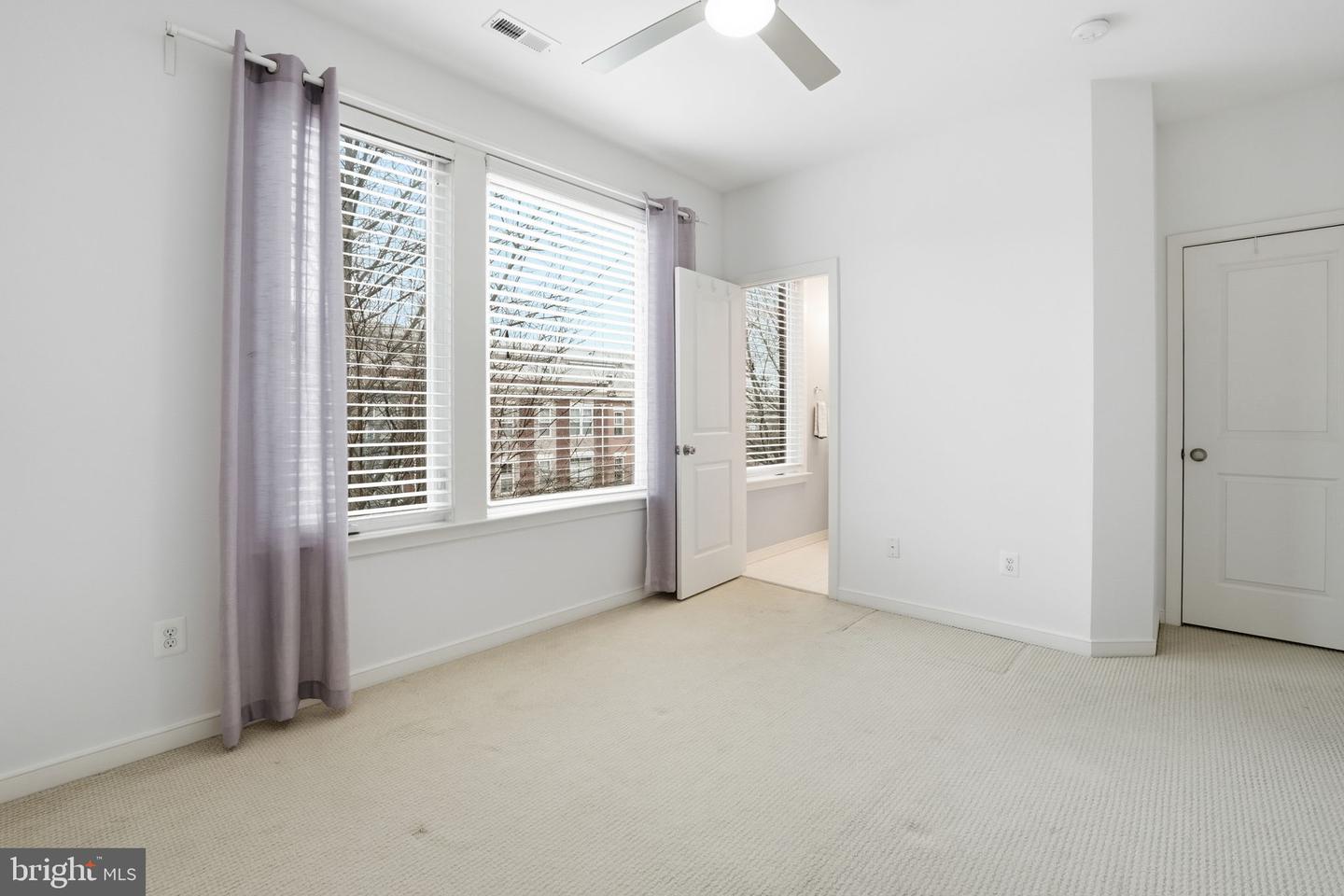 2993 ESKRIDGE RD, FAIRFAX, Virginia 22031, 4 Bedrooms Bedrooms, ,4 BathroomsBathrooms,Residential,For sale,2993 ESKRIDGE RD,VAFX2281564 MLS # VAFX2281564