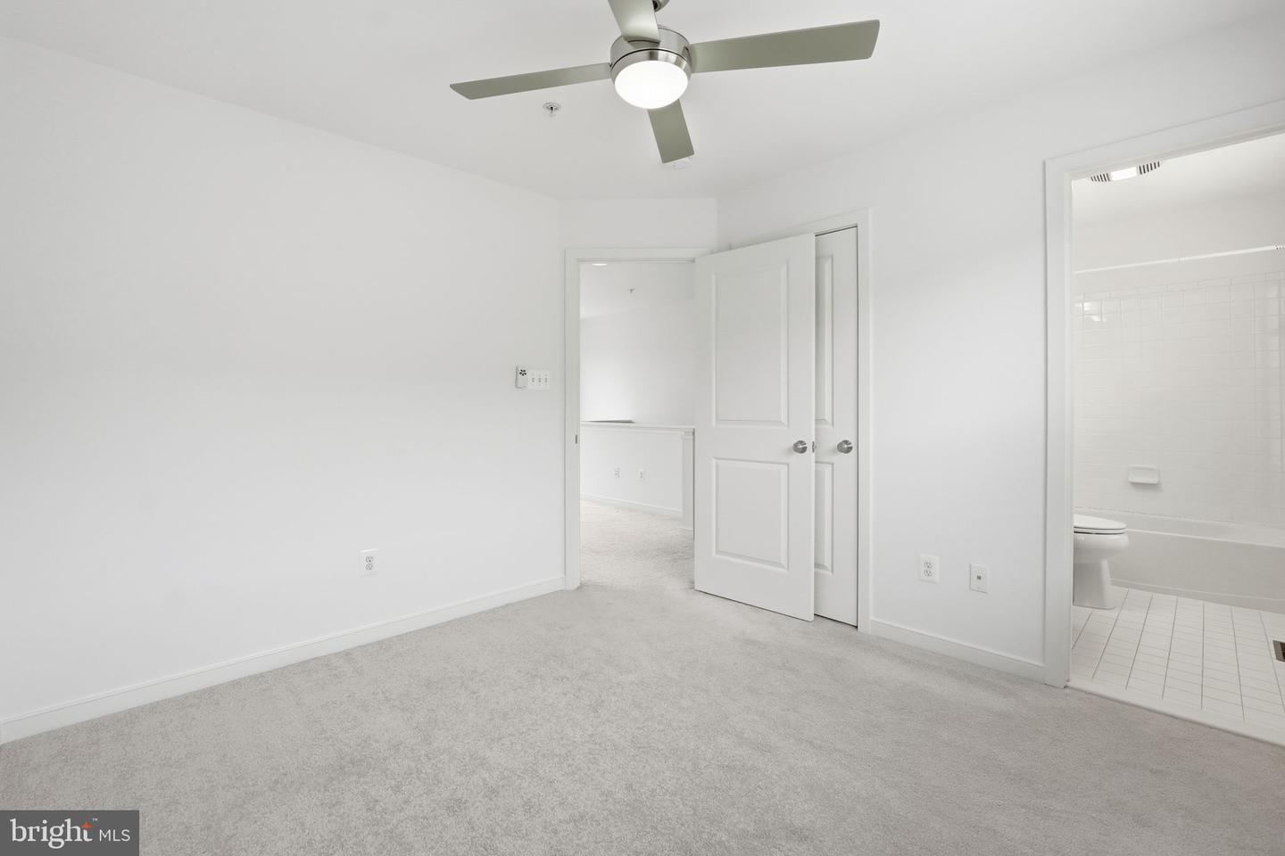 2993 ESKRIDGE RD, FAIRFAX, Virginia 22031, 4 Bedrooms Bedrooms, ,4 BathroomsBathrooms,Residential,For sale,2993 ESKRIDGE RD,VAFX2281564 MLS # VAFX2281564