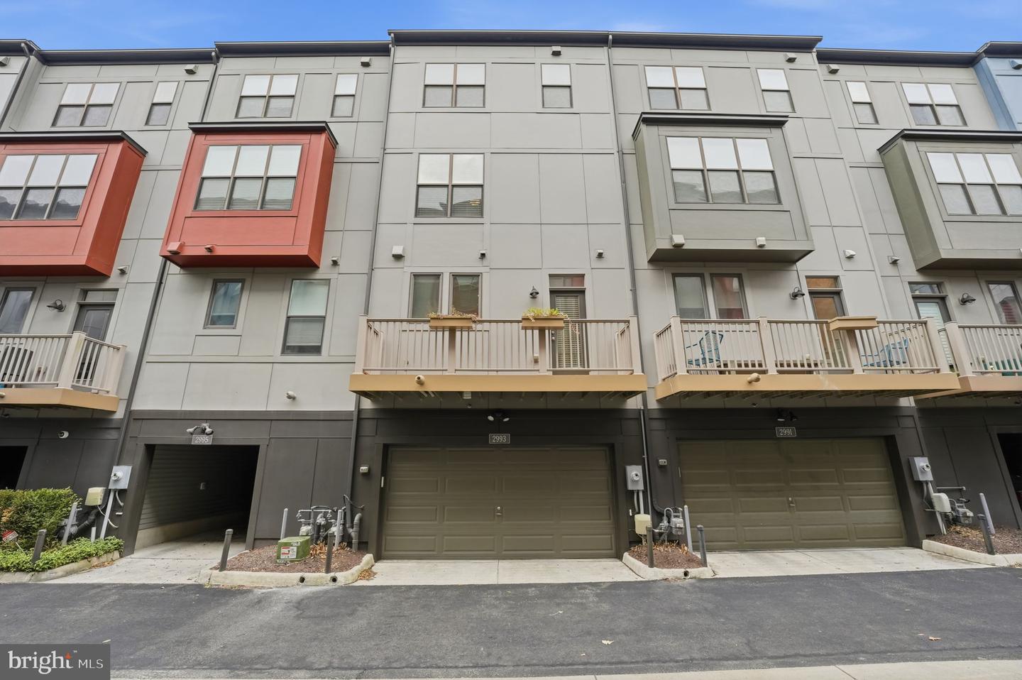 2993 ESKRIDGE RD, FAIRFAX, Virginia 22031, 4 Bedrooms Bedrooms, ,4 BathroomsBathrooms,Residential,For sale,2993 ESKRIDGE RD,VAFX2281564 MLS # VAFX2281564