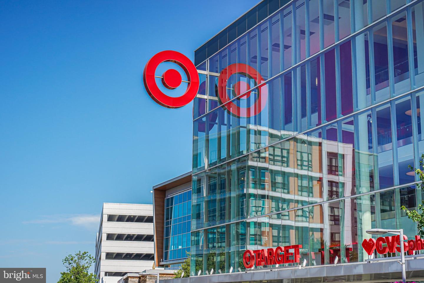 2993 ESKRIDGE RD, FAIRFAX, Virginia 22031, 4 Bedrooms Bedrooms, ,4 BathroomsBathrooms,Residential,For sale,2993 ESKRIDGE RD,VAFX2281564 MLS # VAFX2281564