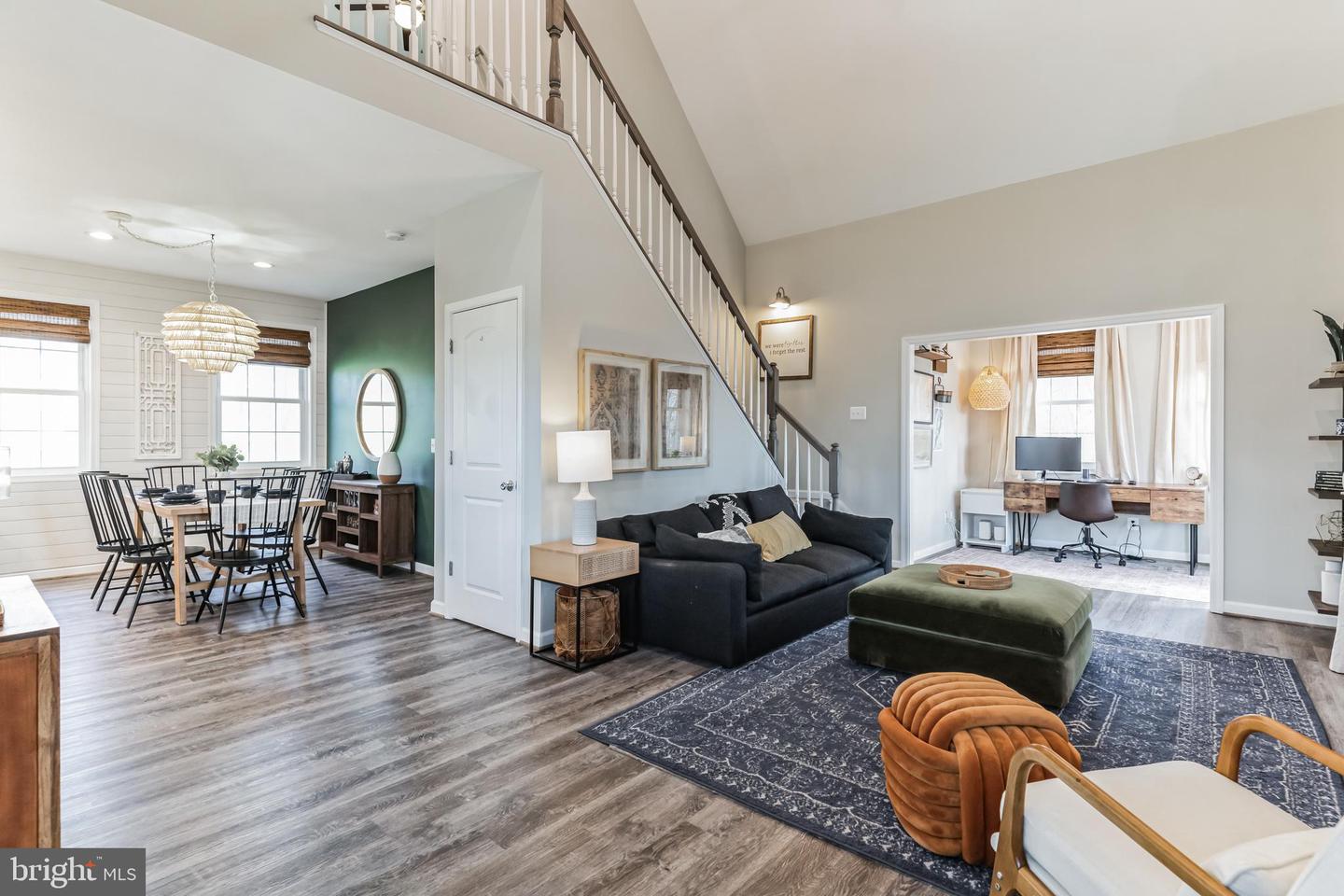 261 SUNSET VILLAGE RD, FRONT ROYAL, Virginia 22630, 3 Bedrooms Bedrooms, 3 Rooms Rooms,3 BathroomsBathrooms,Residential,For sale,261 SUNSET VILLAGE RD,VAWR2012910 MLS # VAWR2012910