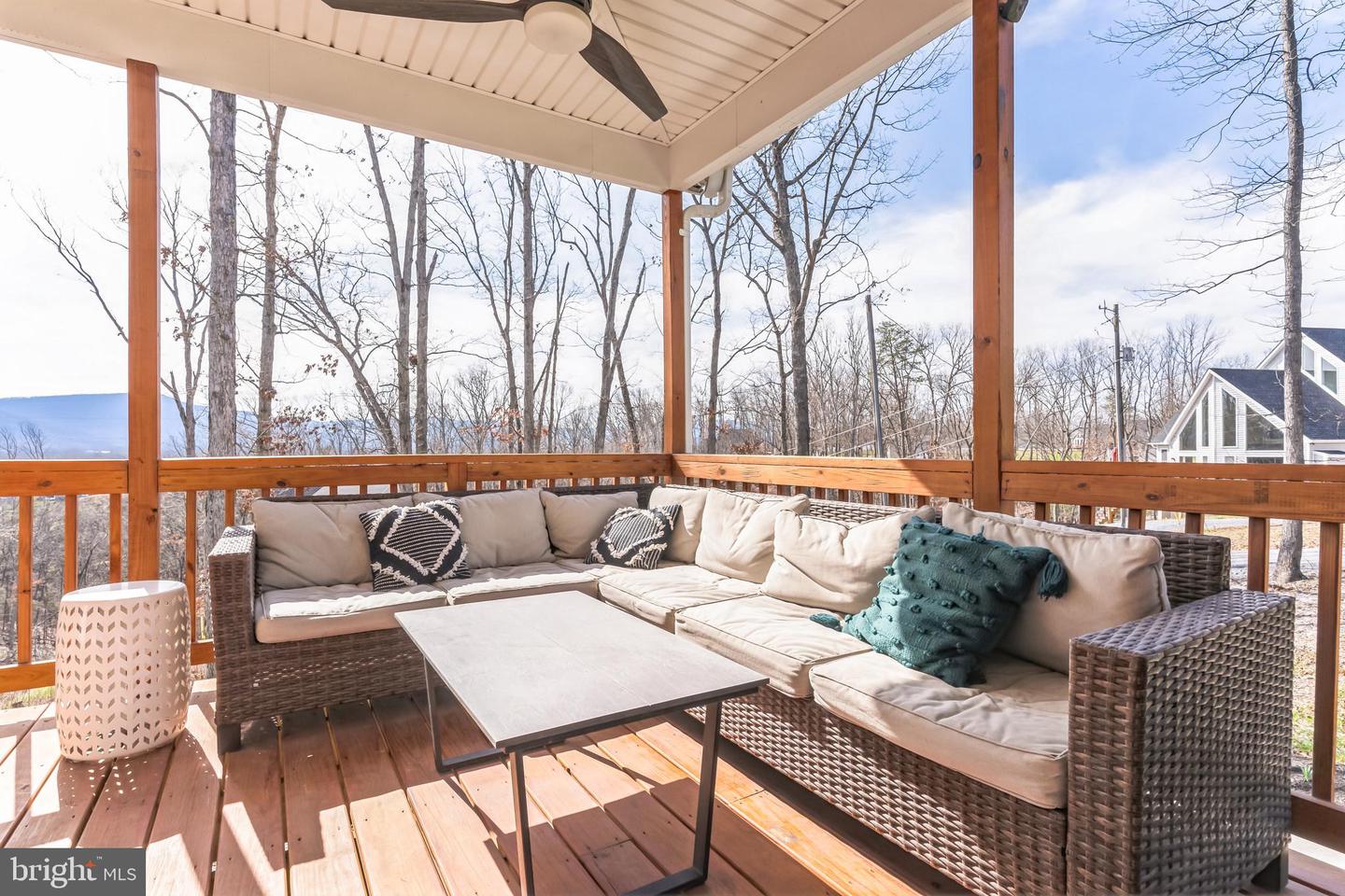 261 SUNSET VILLAGE RD, FRONT ROYAL, Virginia 22630, 3 Bedrooms Bedrooms, 3 Rooms Rooms,3 BathroomsBathrooms,Residential,For sale,261 SUNSET VILLAGE RD,VAWR2012910 MLS # VAWR2012910