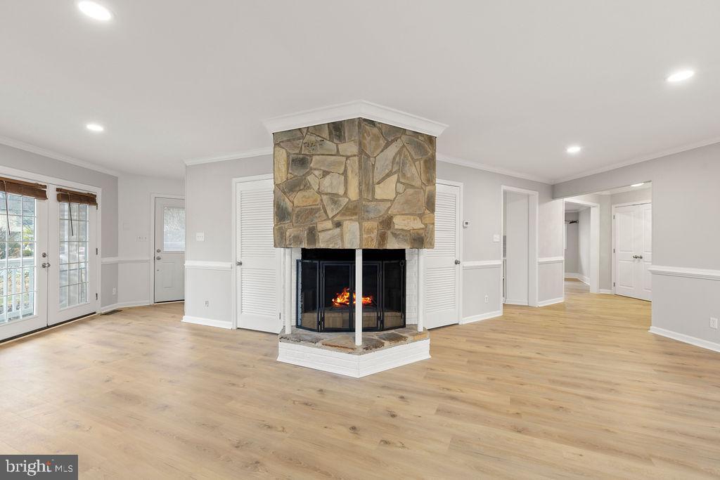 1025 AQUIA DR, STAFFORD, Virginia 22554, 3 Bedrooms Bedrooms, 7 Rooms Rooms,2 BathroomsBathrooms,Residential,For sale,1025 AQUIA DR,VAST2044598 MLS # VAST2044598