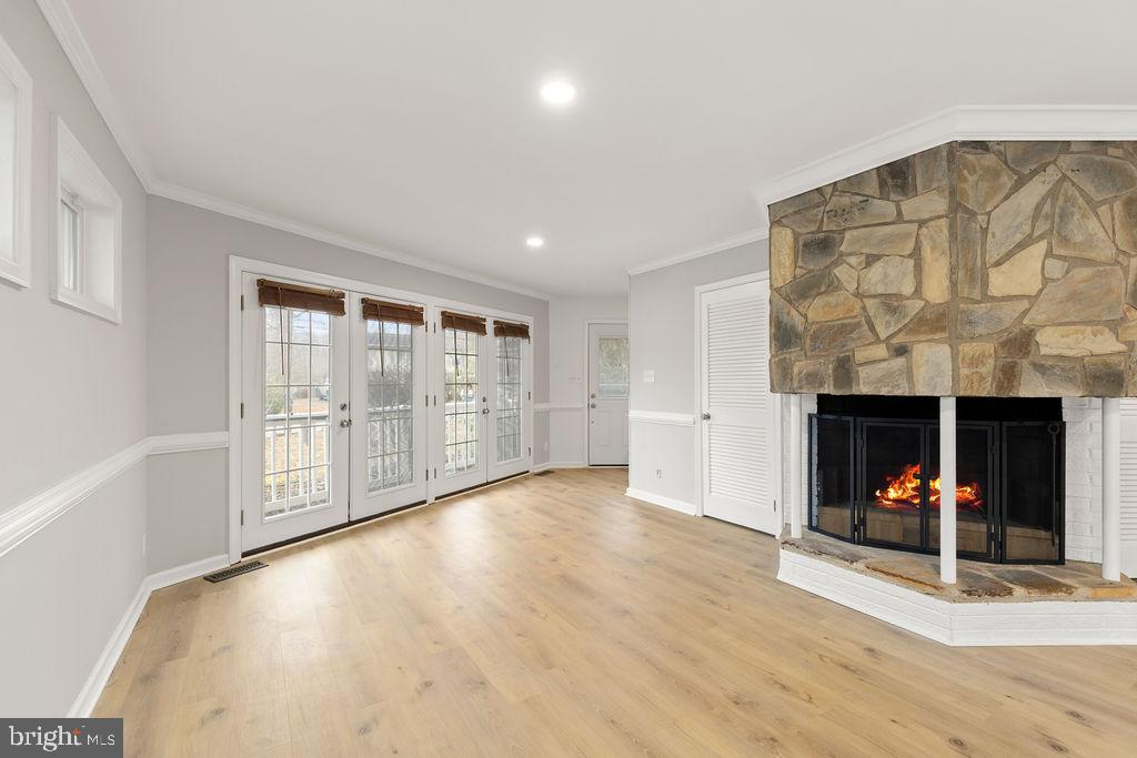 1025 AQUIA DR, STAFFORD, Virginia 22554, 3 Bedrooms Bedrooms, 7 Rooms Rooms,2 BathroomsBathrooms,Residential,For sale,1025 AQUIA DR,VAST2044598 MLS # VAST2044598