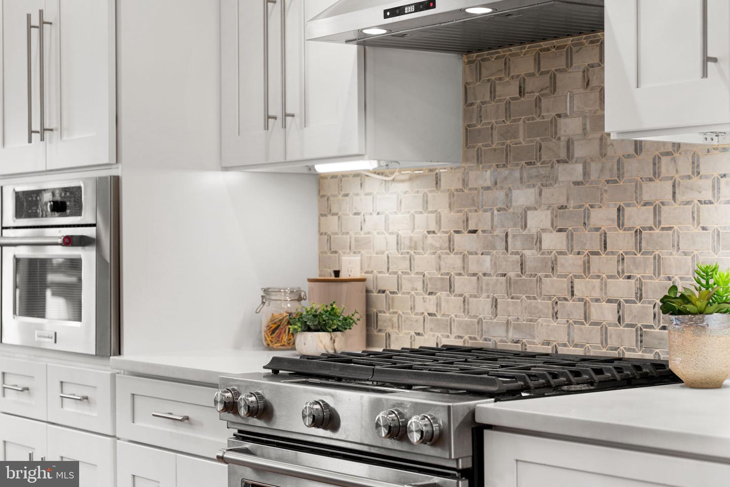 5302 7TH ST NW, WASHINGTON, District Of Columbia 20011, 4 Bedrooms Bedrooms, ,3 BathroomsBathrooms,Residential,For sale,5302 7TH ST NW,DCDC2234258 MLS # DCDC2234258