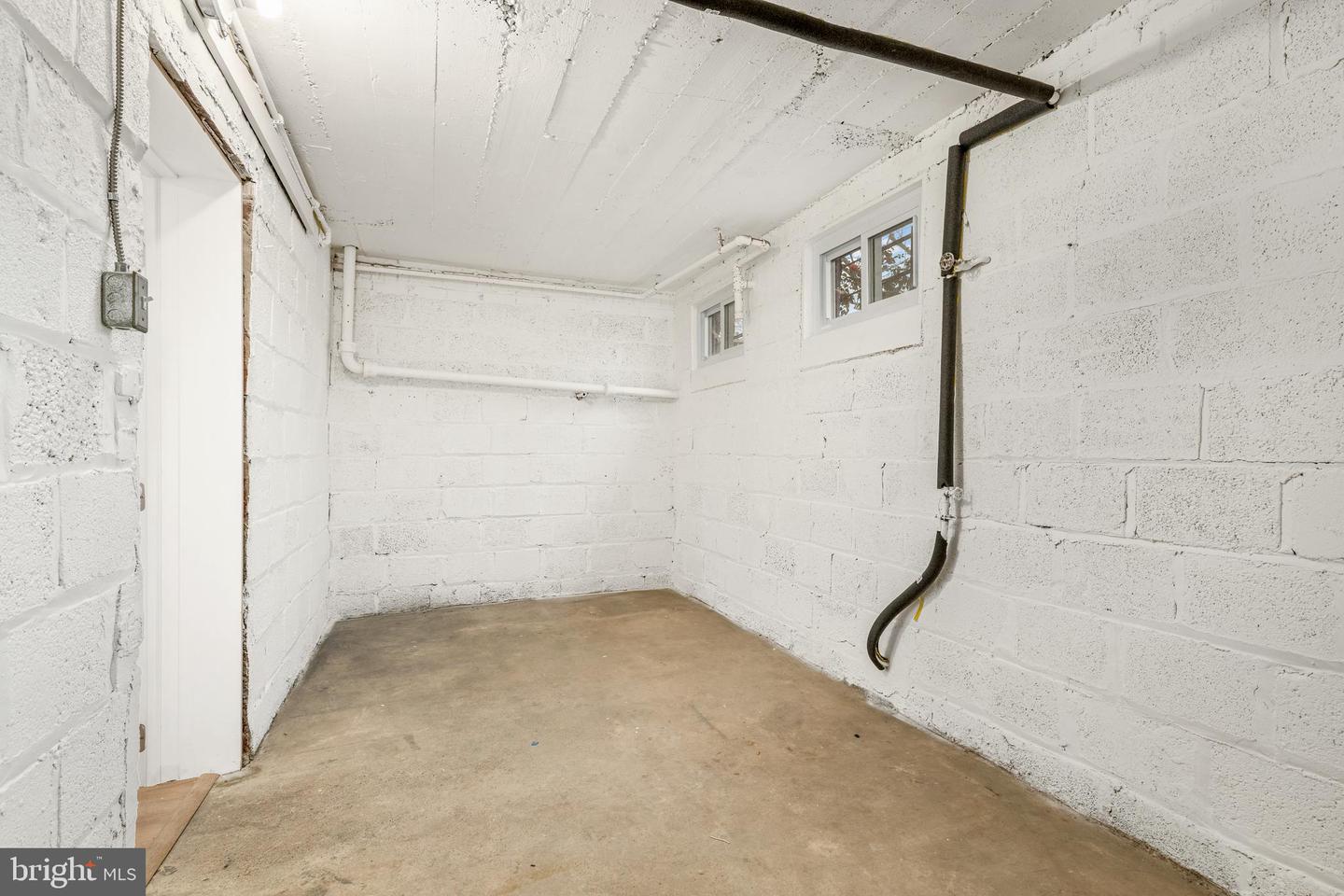 838 BUCHANAN ST NE, WASHINGTON, District Of Columbia 20017, 4 Bedrooms Bedrooms, 6 Rooms Rooms,2 BathroomsBathrooms,Residential,For sale,838 BUCHANAN ST NE,DCDC2234276 MLS # DCDC2234276