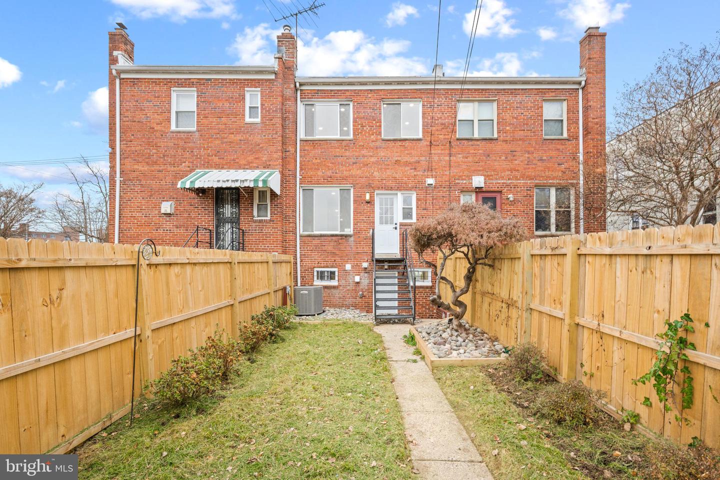 838 BUCHANAN ST NE, WASHINGTON, District Of Columbia 20017, 4 Bedrooms Bedrooms, 6 Rooms Rooms,2 BathroomsBathrooms,Residential,For sale,838 BUCHANAN ST NE,DCDC2234276 MLS # DCDC2234276