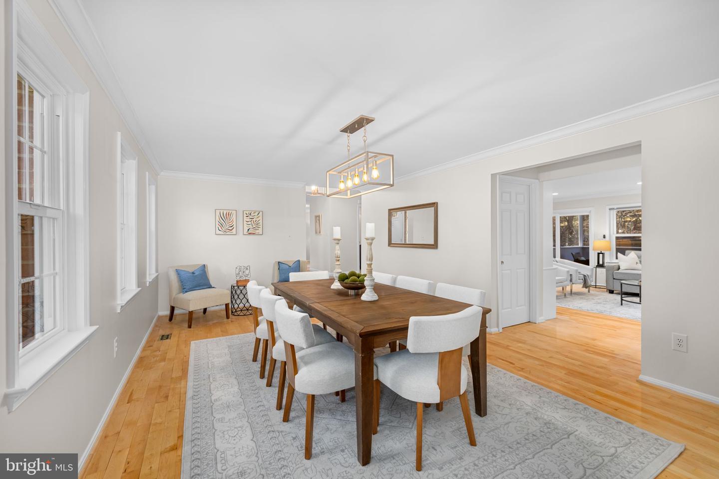 1446 LAUREL HILL RD, VIENNA, Virginia 22182, 4 Bedrooms Bedrooms, ,3 BathroomsBathrooms,Residential,For sale,1446 LAUREL HILL RD,VAFX2281972 MLS # VAFX2281972