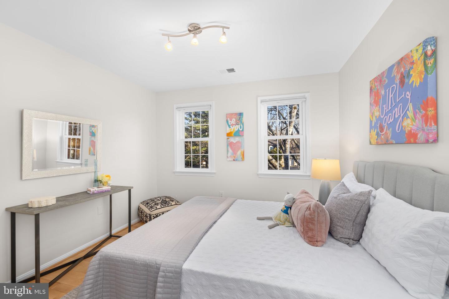 1446 LAUREL HILL RD, VIENNA, Virginia 22182, 4 Bedrooms Bedrooms, ,3 BathroomsBathrooms,Residential,For sale,1446 LAUREL HILL RD,VAFX2281972 MLS # VAFX2281972