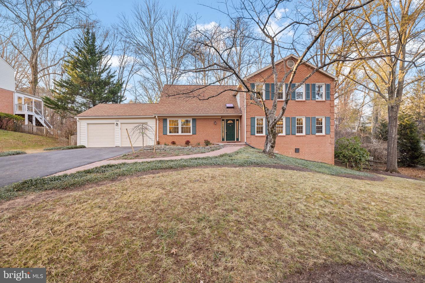 1446 LAUREL HILL RD, VIENNA, Virginia 22182, 4 Bedrooms Bedrooms, ,3 BathroomsBathrooms,Residential,For sale,1446 LAUREL HILL RD,VAFX2281972 MLS # VAFX2281972