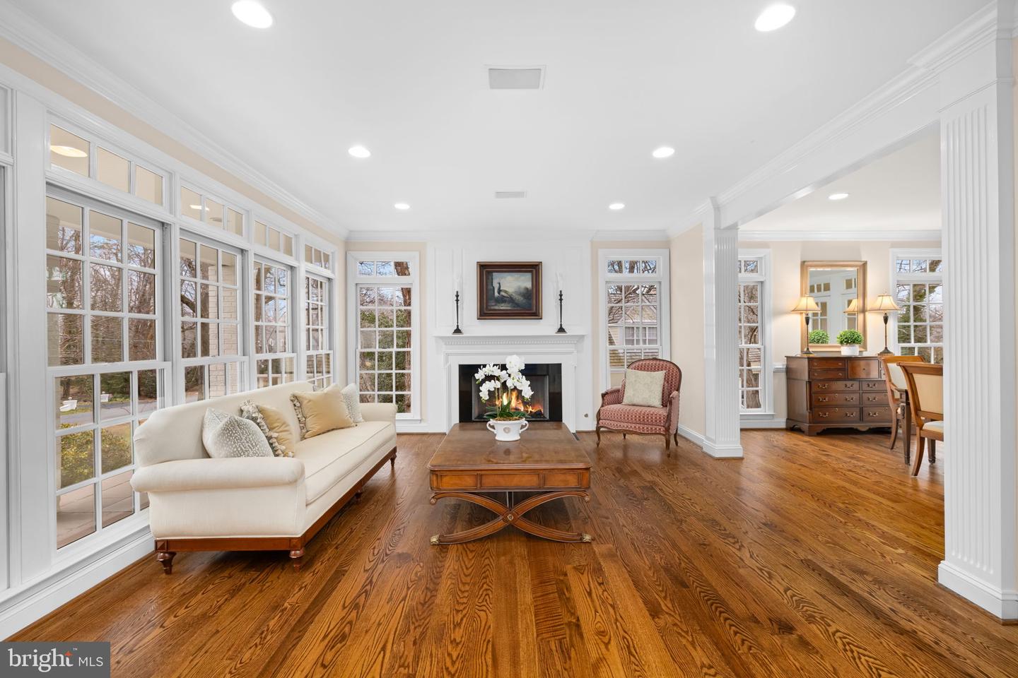 MCLEAN, Virginia 22101, 4 Bedrooms Bedrooms, 25 Rooms Rooms,3 BathroomsBathrooms,Residential,For sale,VAFX2282146 MLS # VAFX2282146 MCLEAN, Virginia 22101, 4 Bedrooms Bedrooms, 25 Rooms Rooms,3 BathroomsBathrooms,Residential,For sale,VAFX2282146 MLS # VAFX2282146