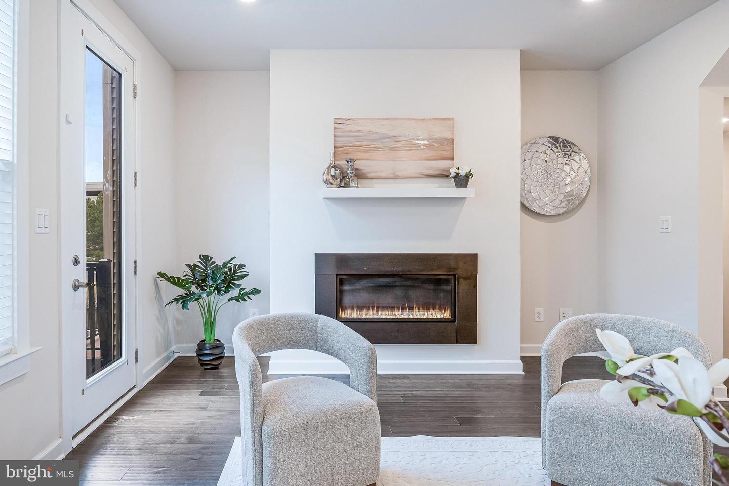 13208 WOODLAND PARK RD, HERNDON, Virginia 20171, 5 Bedrooms Bedrooms, ,3 BathroomsBathrooms,Residential,For sale,13208 WOODLAND PARK RD,VAFX2282274 MLS # VAFX2282274