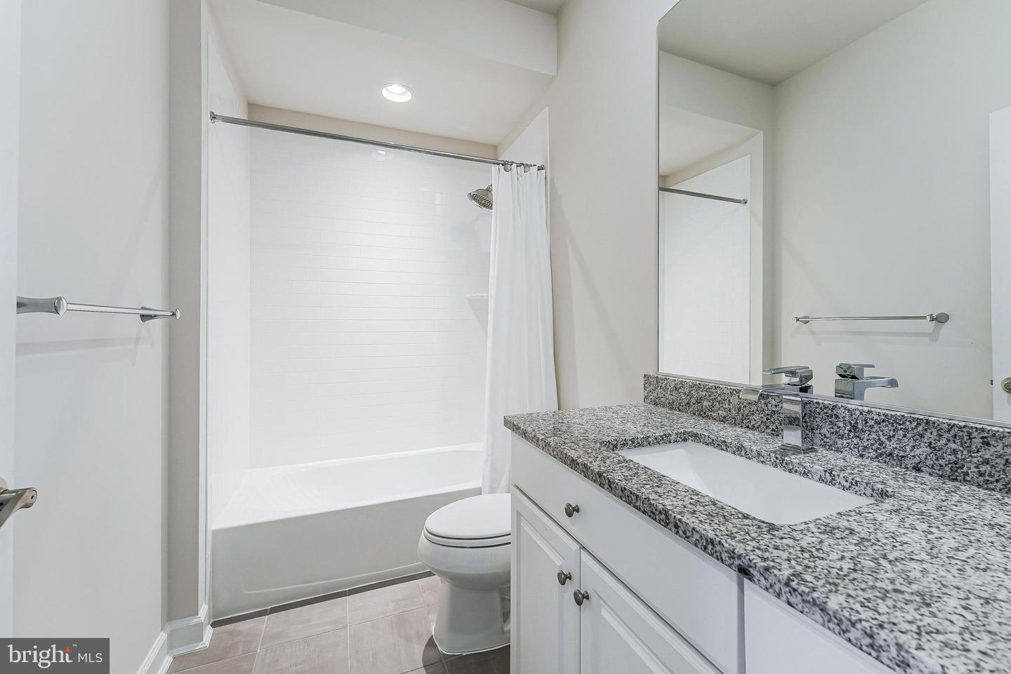 13208 WOODLAND PARK RD, HERNDON, Virginia 20171, 5 Bedrooms Bedrooms, ,3 BathroomsBathrooms,Residential,For sale,13208 WOODLAND PARK RD,VAFX2282274 MLS # VAFX2282274