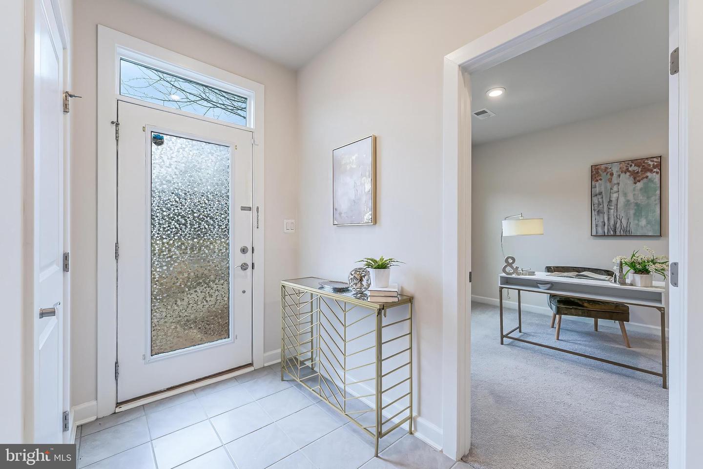 13208 WOODLAND PARK RD, HERNDON, Virginia 20171, 5 Bedrooms Bedrooms, ,3 BathroomsBathrooms,Residential,For sale,13208 WOODLAND PARK RD,VAFX2282274 MLS # VAFX2282274