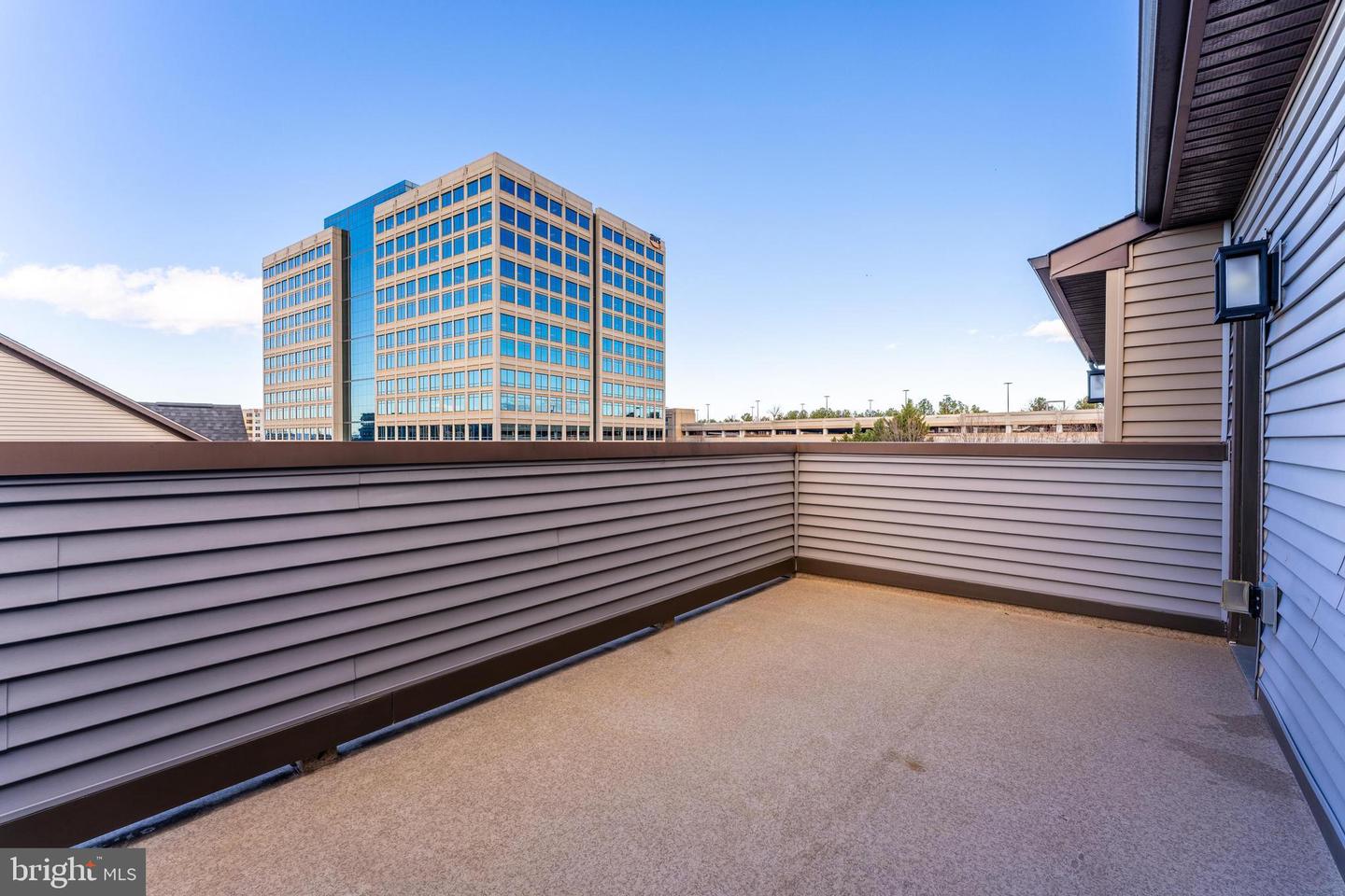 13208 WOODLAND PARK RD, HERNDON, Virginia 20171, 5 Bedrooms Bedrooms, ,3 BathroomsBathrooms,Residential,For sale,13208 WOODLAND PARK RD,VAFX2282274 MLS # VAFX2282274