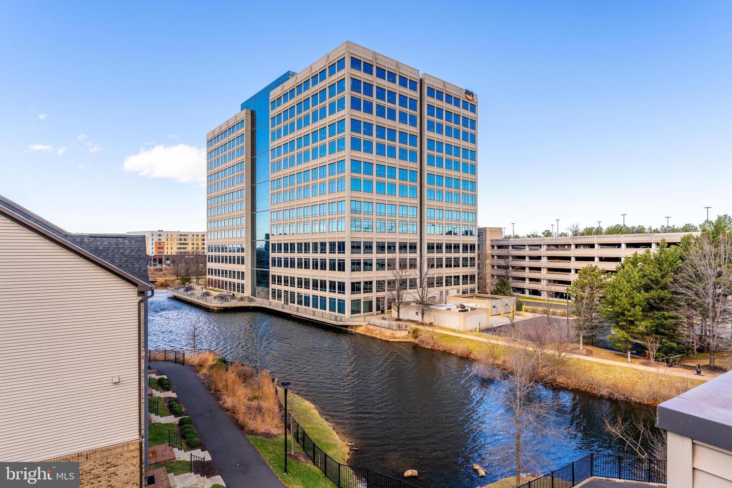 13208 WOODLAND PARK RD, HERNDON, Virginia 20171, 5 Bedrooms Bedrooms, ,3 BathroomsBathrooms,Residential,For sale,13208 WOODLAND PARK RD,VAFX2282274 MLS # VAFX2282274