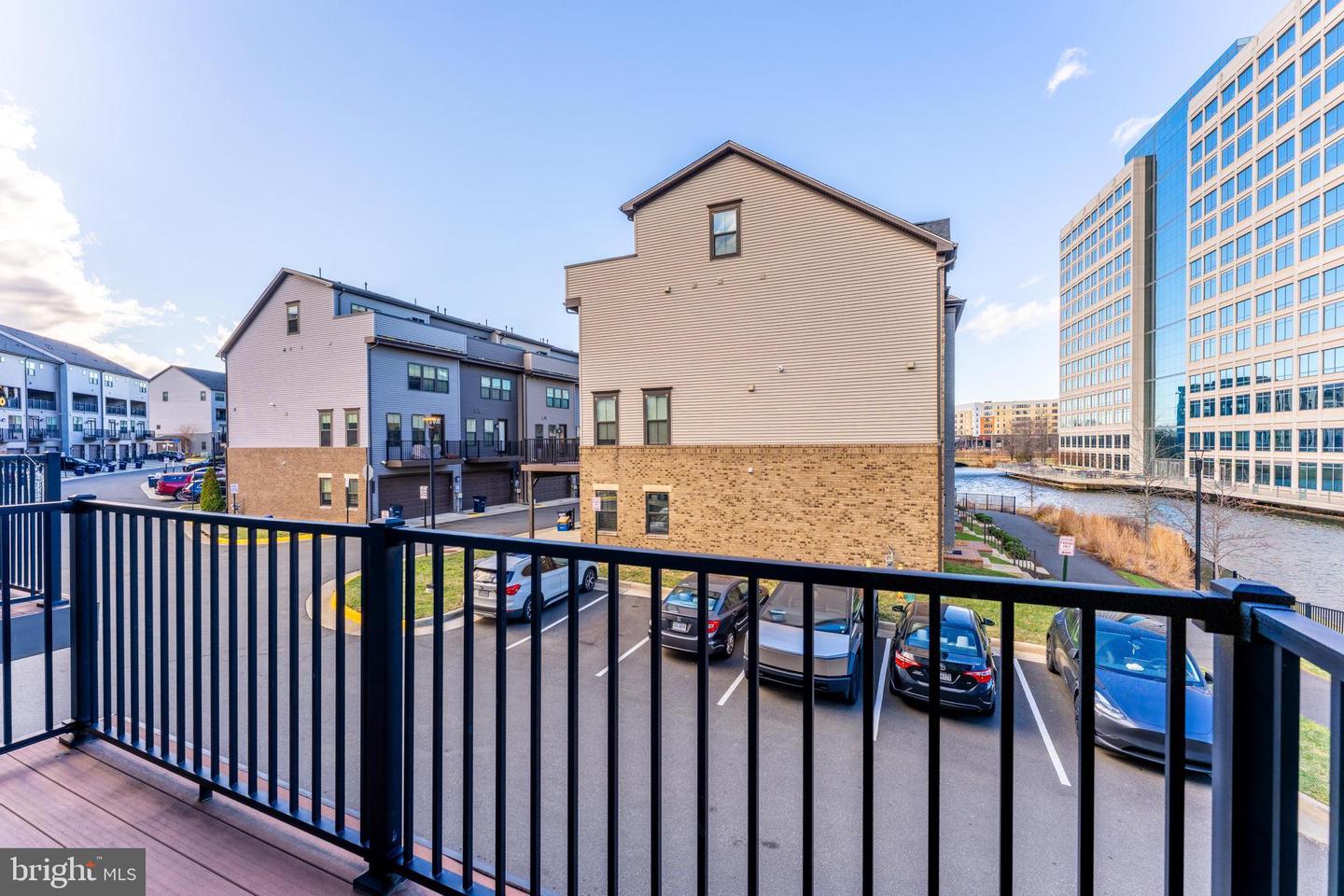 13208 WOODLAND PARK RD, HERNDON, Virginia 20171, 5 Bedrooms Bedrooms, ,3 BathroomsBathrooms,Residential,For sale,13208 WOODLAND PARK RD,VAFX2282274 MLS # VAFX2282274