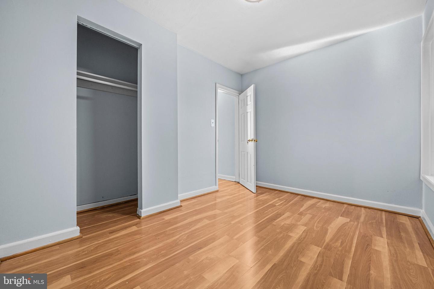 1003 V ST NW, WASHINGTON, District Of Columbia 20001, 2 Bedrooms Bedrooms, ,1 BathroomBathrooms,Residential,For sale,1003 V ST NW,DCDC2234806 MLS # DCDC2234806