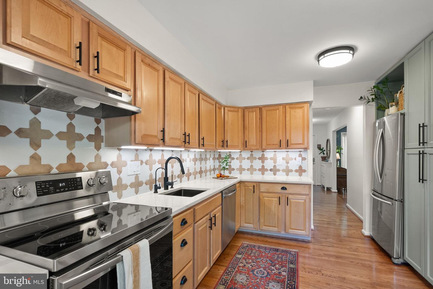 9607 LAKE BRADDOCK DR, BURKE, Virginia 22015, 3 Bedrooms Bedrooms, ,3 BathroomsBathrooms,Residential,For sale,9607 LAKE BRADDOCK DR,VAFX2282392 MLS # VAFX2282392