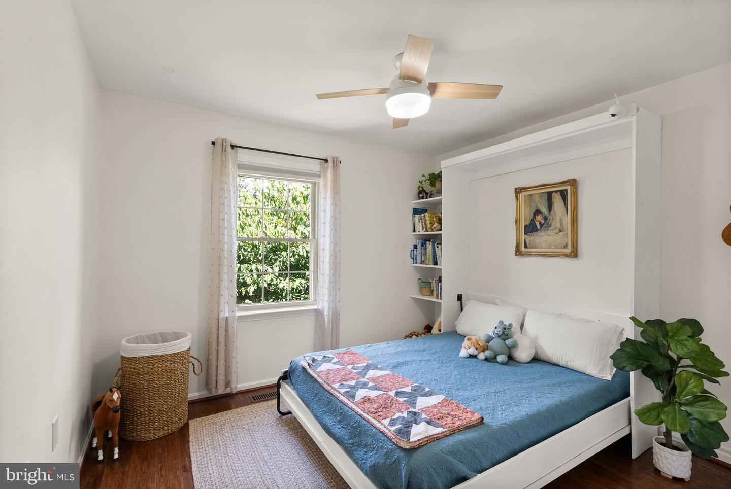 9607 LAKE BRADDOCK DR, BURKE, Virginia 22015, 3 Bedrooms Bedrooms, ,3 BathroomsBathrooms,Residential,For sale,9607 LAKE BRADDOCK DR,VAFX2282392 MLS # VAFX2282392