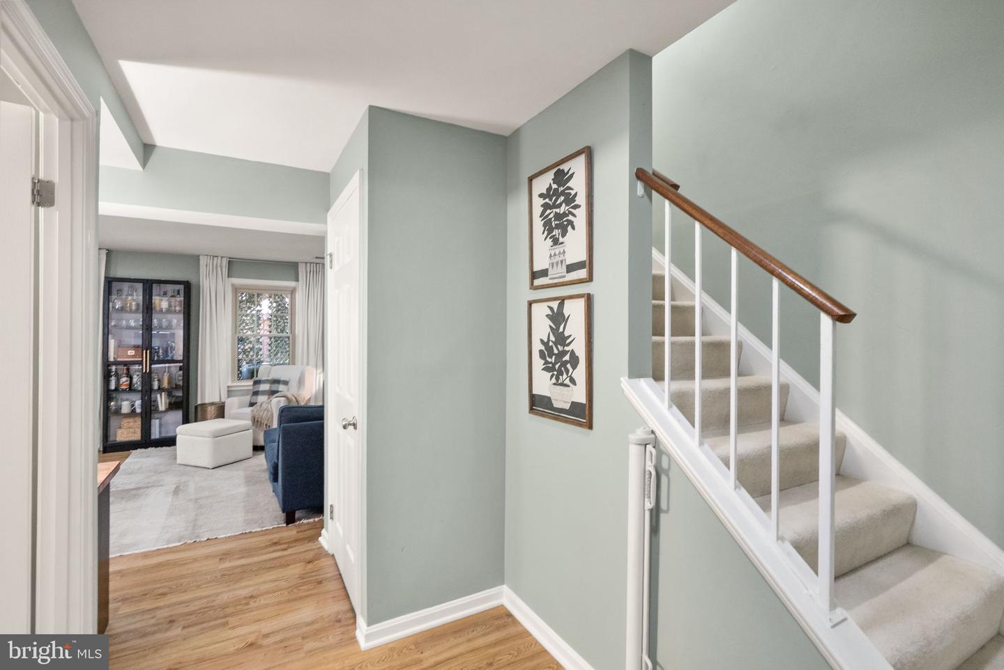 9607 LAKE BRADDOCK DR, BURKE, Virginia 22015, 3 Bedrooms Bedrooms, ,3 BathroomsBathrooms,Residential,For sale,9607 LAKE BRADDOCK DR,VAFX2282392 MLS # VAFX2282392