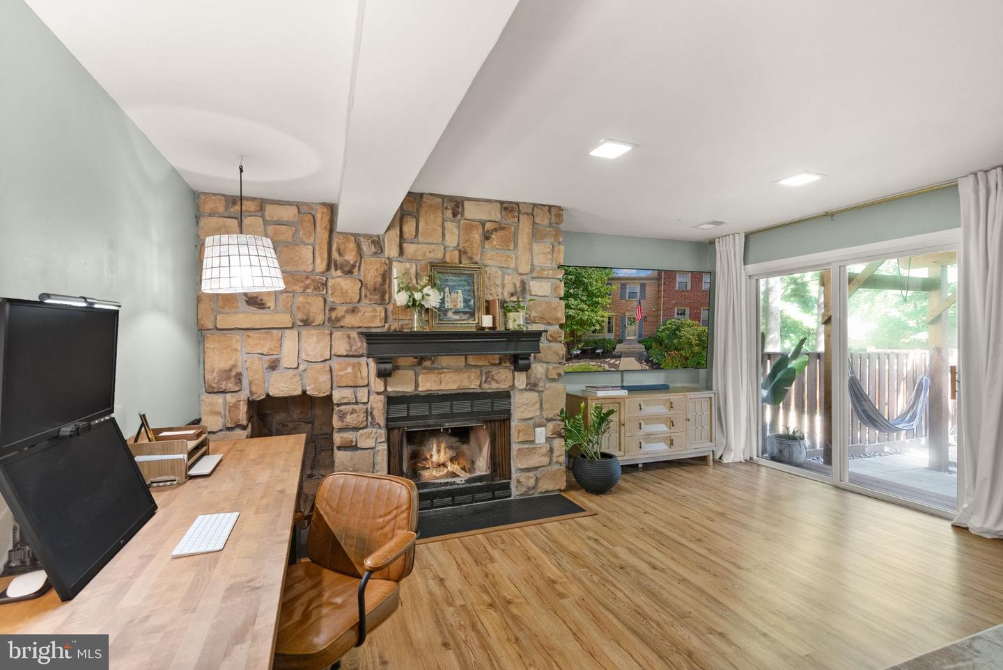 9607 LAKE BRADDOCK DR, BURKE, Virginia 22015, 3 Bedrooms Bedrooms, ,3 BathroomsBathrooms,Residential,For sale,9607 LAKE BRADDOCK DR,VAFX2282392 MLS # VAFX2282392