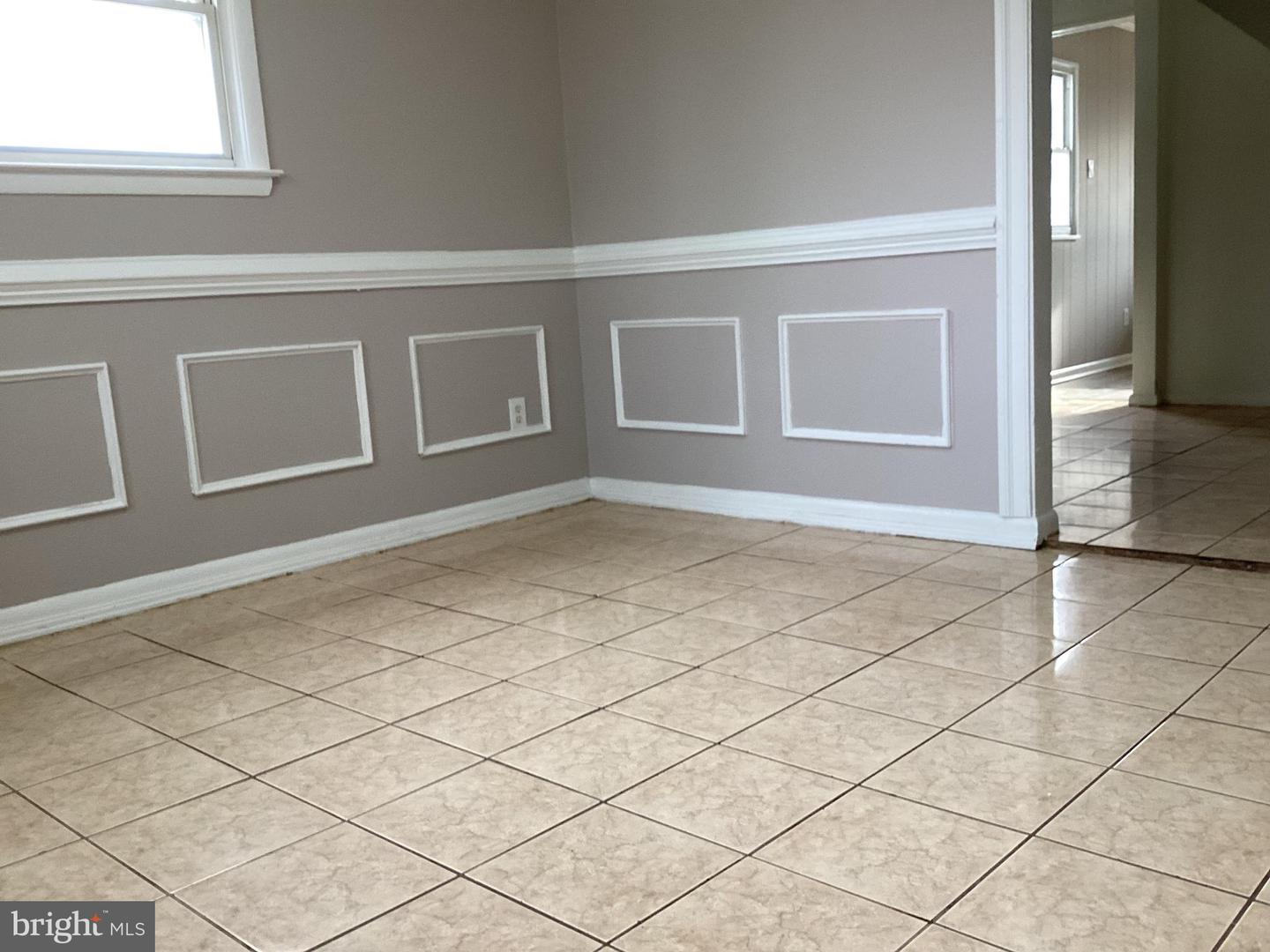 250 MANASSAS, MANASSAS PARK, Virginia 20111, 6 Bedrooms Bedrooms, ,2 BathroomsBathrooms,Residential,For sale,250 MANASSAS,VAPW2109104 MLS # VAPW2109104