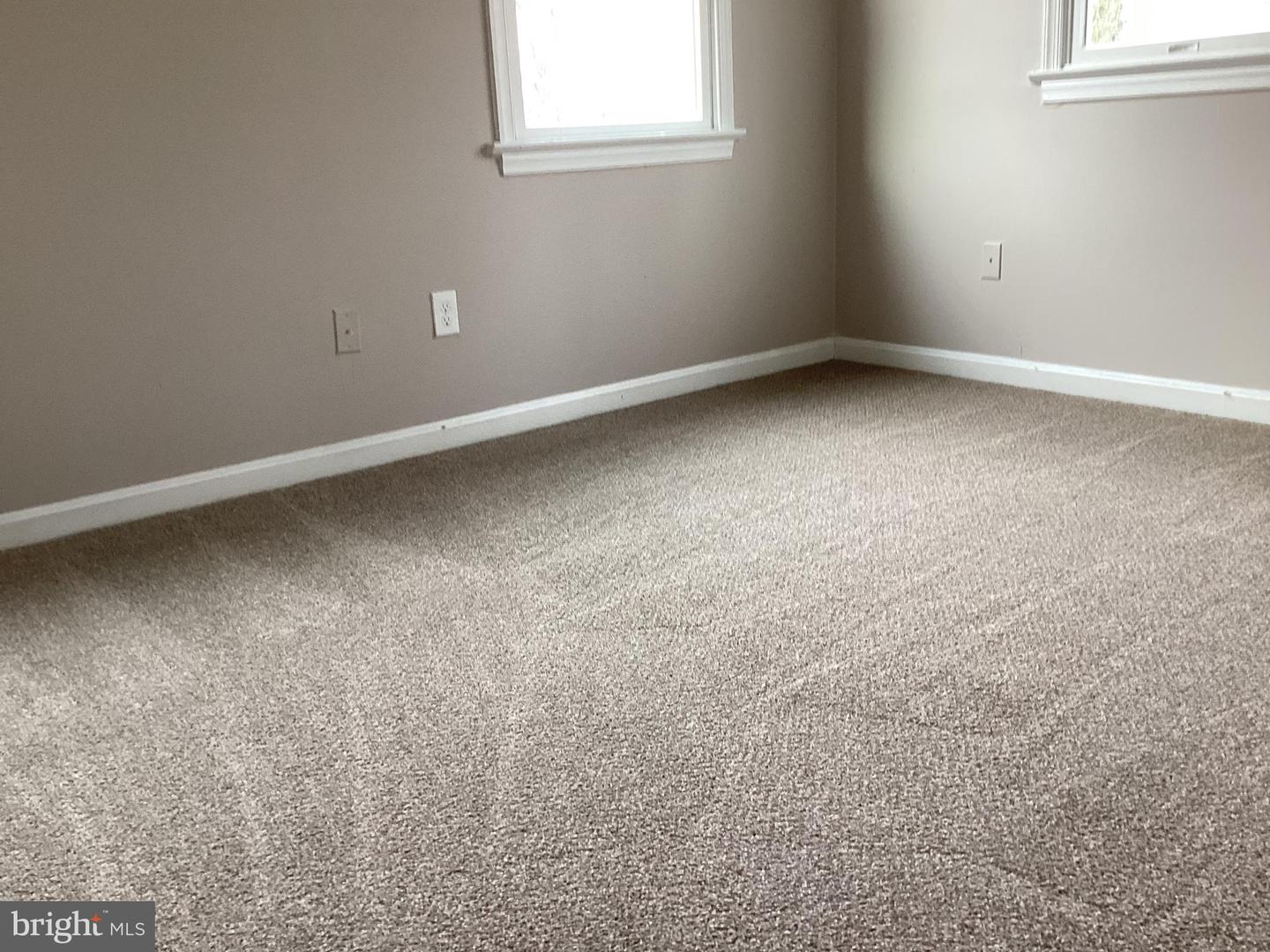 250 MANASSAS, MANASSAS PARK, Virginia 20111, 6 Bedrooms Bedrooms, ,2 BathroomsBathrooms,Residential,For sale,250 MANASSAS,VAPW2109104 MLS # VAPW2109104