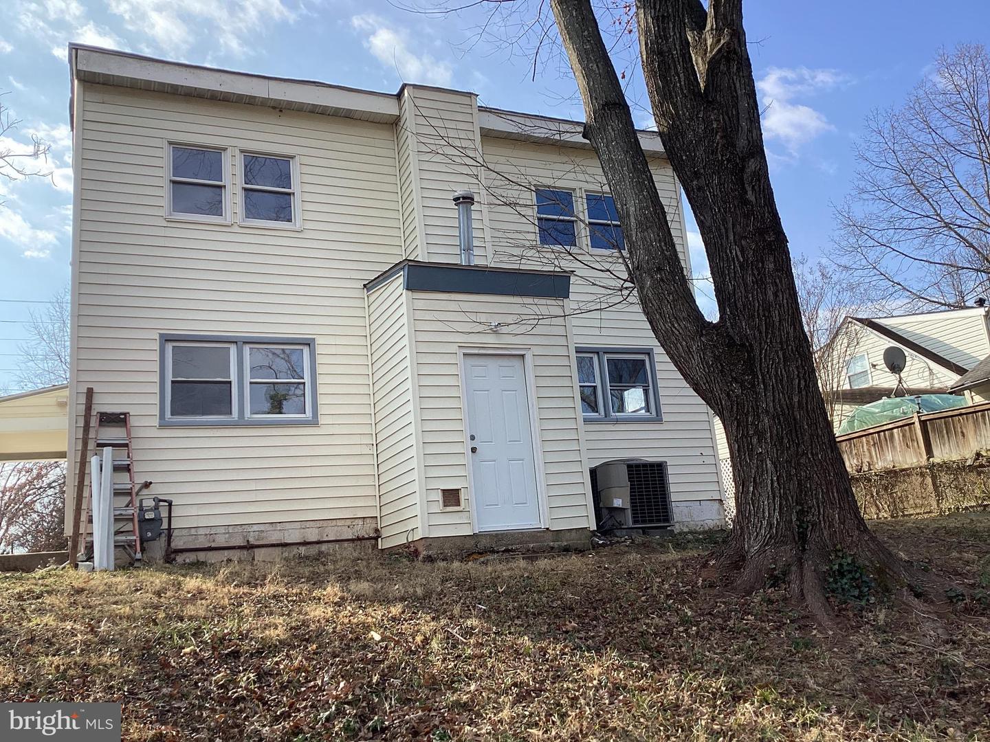 250 MANASSAS, MANASSAS PARK, Virginia 20111, 6 Bedrooms Bedrooms, ,2 BathroomsBathrooms,Residential,For sale,250 MANASSAS,VAPW2109104 MLS # VAPW2109104