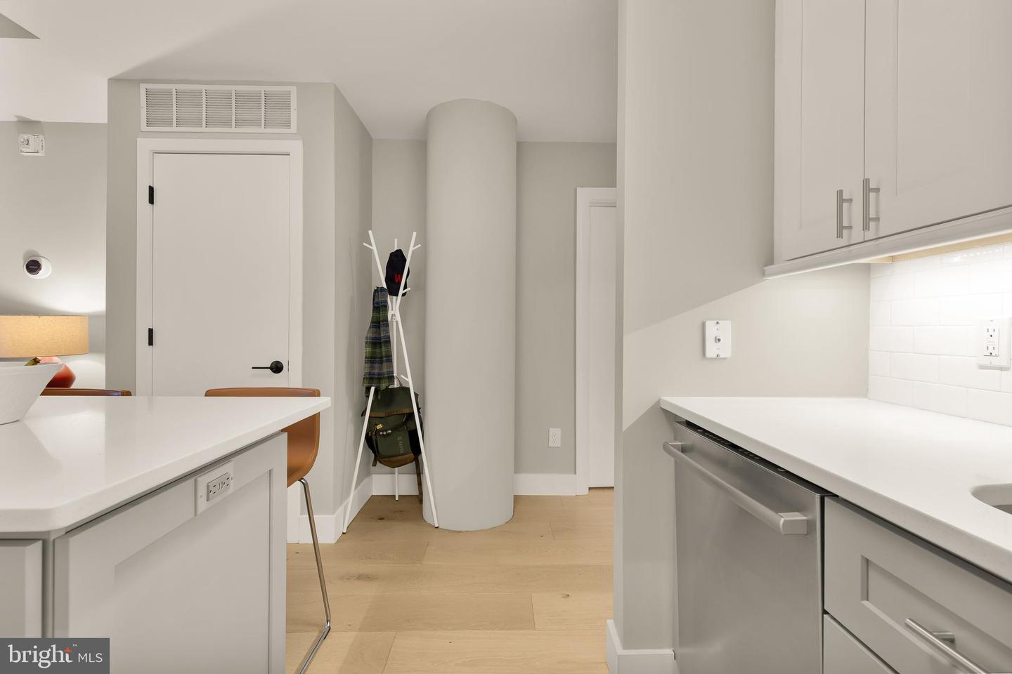 910 M ST NW #325, WASHINGTON, District Of Columbia 20001, 1 Bedroom Bedrooms, ,2 BathroomsBathrooms,Residential,For sale,910 M ST NW #325,DCDC2234904 MLS # DCDC2234904