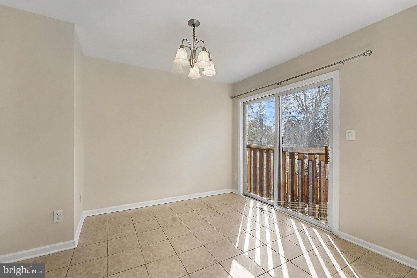 8621 WALCOTT CT, MANASSAS, Virginia 20111, 4 Bedrooms Bedrooms, ,3 BathroomsBathrooms,Residential,For sale,8621 WALCOTT CT,VAPW2109152 MLS # VAPW2109152