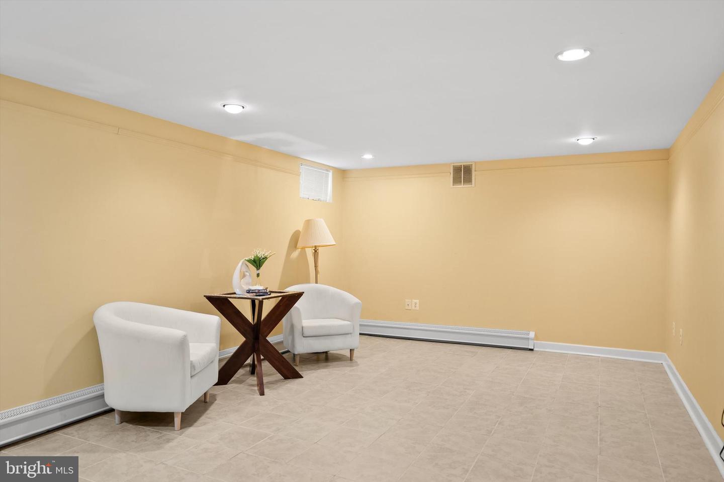 8411 IMPALLA DR, MANASSAS, Virginia 20110, 4 Bedrooms Bedrooms, ,3 BathroomsBathrooms,Residential,For sale,8411 IMPALLA DR,VAPW2109156 MLS # VAPW2109156